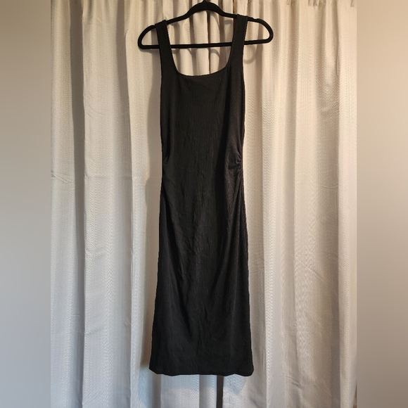Black Maternity Sleeveless Dress - Picture 1 of 3